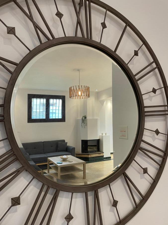 Paradise Apartments Nefeli Каламата Екстериор снимка
